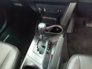 Toyota RAV4 2.0 GX automatic - Image 10