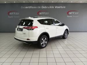 Toyota RAV4 2.0 GX automatic - Image 2