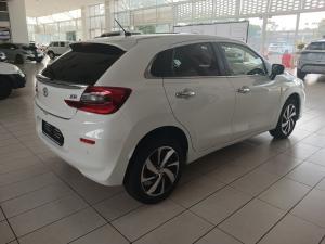 Toyota Starlet 1.5 XR automatic - Image 2