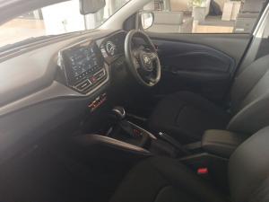 Toyota Starlet 1.5 XR automatic - Image 7