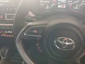 Toyota Starlet 1.5 XR automatic - Image 9