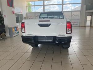 Toyota Hilux 2.4 GD-6 RB RaiderD/C - Image 5
