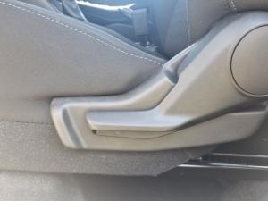 Toyota Urban Cruiser 1.5 XR automatic - Image 18