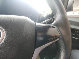 Toyota Vitz 1.0 - Image 10