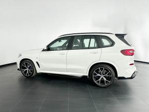 BMW X5 xDRIVE30d M Sport - Image 3