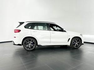 BMW X5 xDRIVE30d M Sport - Image 6