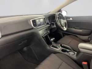 Kia Sportage 2.0 Ignite + automatic - Image 12