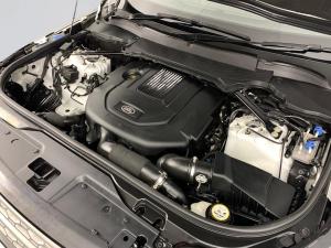 Land Rover Discovery 3.0 TD6 S - Image 18