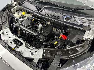 Nissan Magnite 1.0 Visia AMT - Image 17