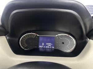 Nissan Magnite 1.0 Visia AMT - Image 11