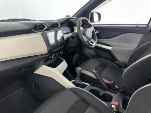 Nissan Magnite 1.0 Visia AMT - Image 19