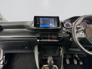 Peugeot 208 1.2 Active - Image 15