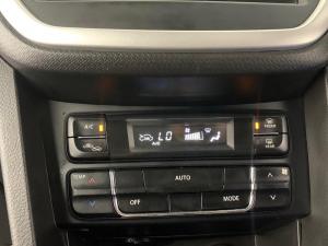 Suzuki Vitara Brezza 1.5 GL - Image 14