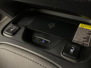 Toyota Corolla 1.8 XS Hybrid CVT - Image 7