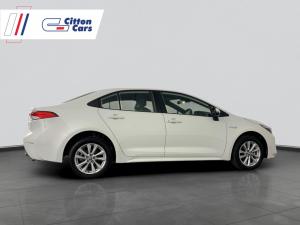 Toyota Corolla 1.8 XS Hybrid CVT - Image 8