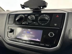 Volkswagen Take UP! 1.0 5-Door - Image 11