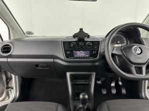 Volkswagen Take UP! 1.0 5-Door - Image 20