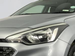 Hyundai i20 1.2 Fluid - Image 4