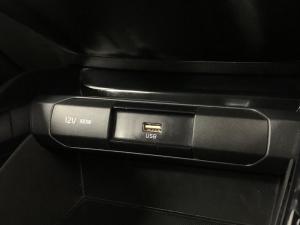 Kia RIO 1.4 LS 5-Door - Image 13