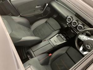 Mercedes-Benz A 200 automatic - Image 10