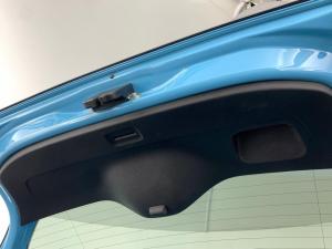 Volkswagen Take UP! 1.0 5-Door - Image 14