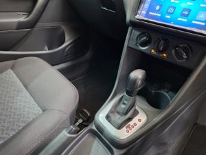 Volkswagen Polo Vivo hatch 1.6 Life - Image 11