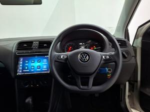 Volkswagen Polo Vivo hatch 1.6 Life - Image 14