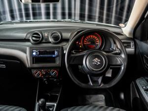 Suzuki Swift 1.2 GL manual - Image 7