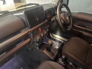 Suzuki Jimny 1.5 GLX AllGrip 5-door auto - Image 6