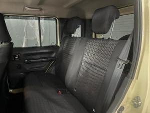 Suzuki Jimny 1.5 GLX AllGrip 5-door auto - Image 7