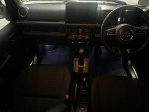 Suzuki Jimny 1.5 GLX AllGrip 5-door auto - Image 9