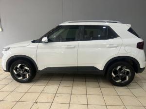 Hyundai Venue 1.0T Fluid auto - Image 3