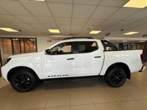 Nissan Navara 2.5DDTi double cab Stealth 4x4 - Image 4