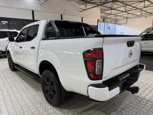Nissan Navara 2.5DDTi double cab SE Plus auto - Image 7