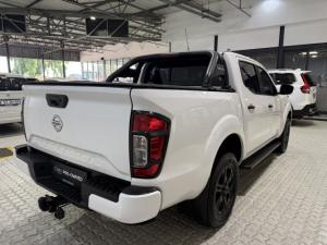 Nissan Navara 2.5DDTi double cab SE Plus auto - Image 9