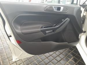 Ford Fiesta 5-door 1.0T Trend auto - Image 13