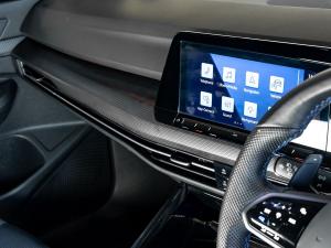 Volkswagen Golf R - Image 21