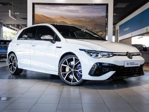 Volkswagen Golf R - Image 2