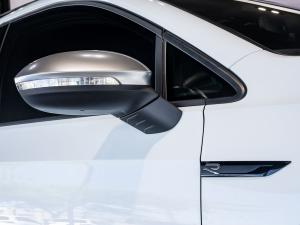 Volkswagen Golf R - Image 7