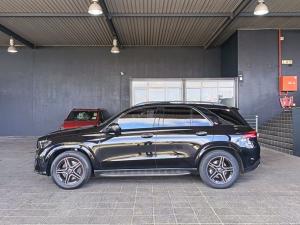 Mercedes-Benz GLE GLE300d 4Matic - Image 4