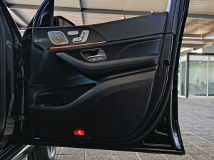 Mercedes-Benz GLE GLE300d 4Matic - Image 9