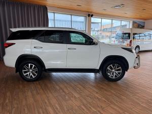 Toyota Fortuner 2.8GD-6 auto - Image 8