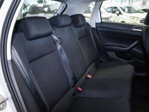 Volkswagen Polo hatch 1.0TSI Comfortline - Image 19