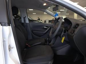 Volkswagen Polo Vivo hatch 1.4 - Image 9
