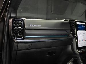 Ford Everest 3.0TD V6 4WD Platinum - Image 12