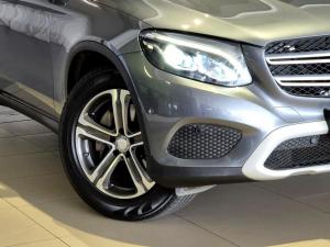 Mercedes-Benz GLC GLC220d 4Matic - Image 3