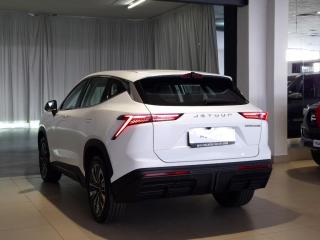 Jetour Dashing 1.5T Momentum