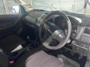 Isuzu D-Max 250 double cab - Image 5