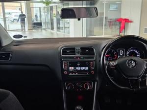 Volkswagen Polo hatch 1.2TSI Comfortline - Image 13