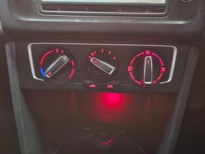 Volkswagen Polo hatch 1.2TSI Comfortline - Image 17